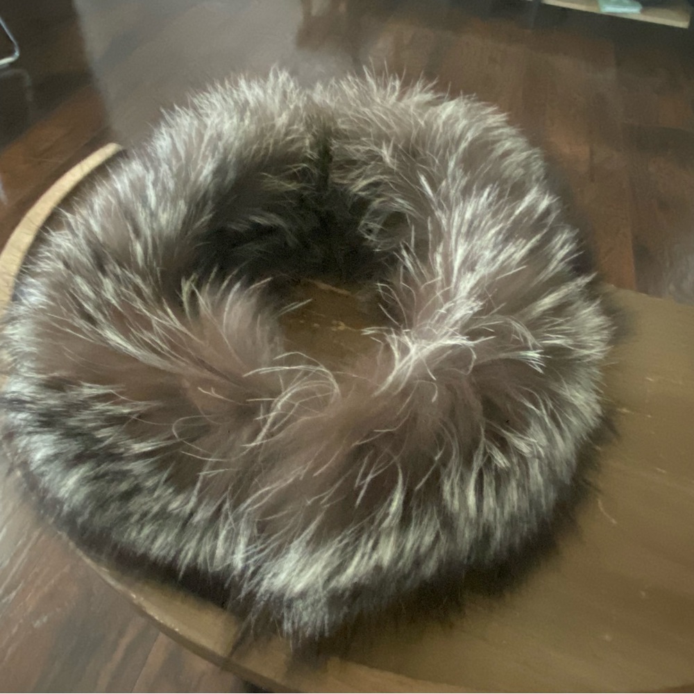 100% Silver fox neck scarf or headband